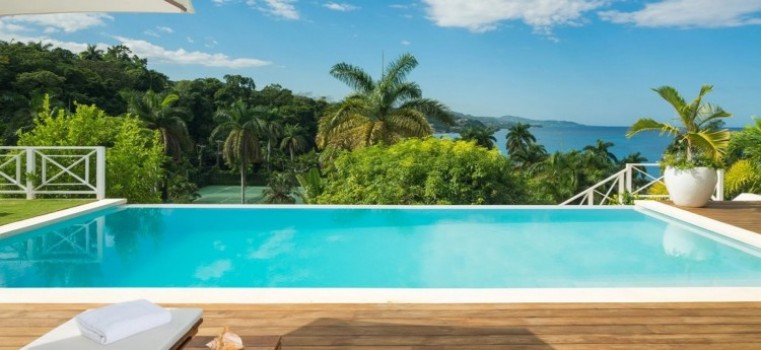 Round Hill Signature Villa 11